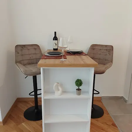 Minilux Rooftopapartment Скопие Екстериор снимка