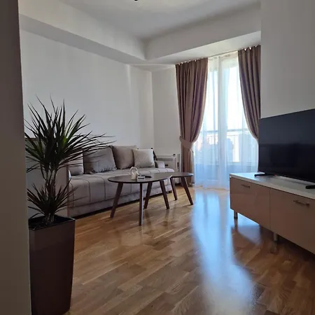 Minilux Rooftopapartment Скопие Екстериор снимка